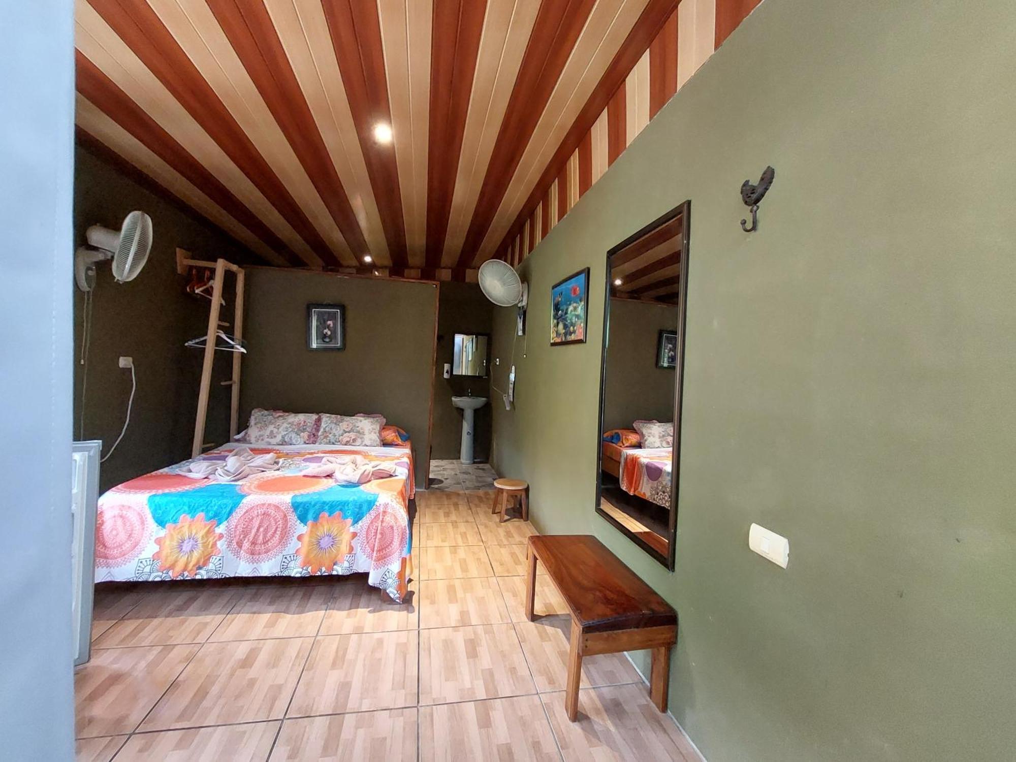 Pez Espada Tours Y Cabinas Drakes Bay Quarto foto